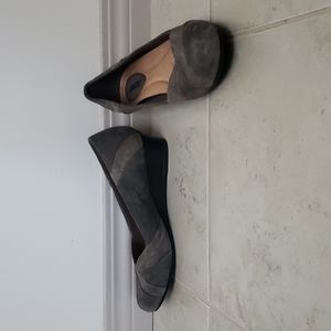 Grey Suede Leather Wedges by Earth, Size 8B